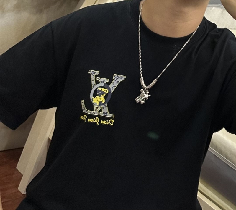 LV Necklaces